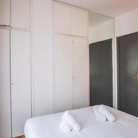 7crom1130 - 2bd Eixample With A Big Terrace * Барселона